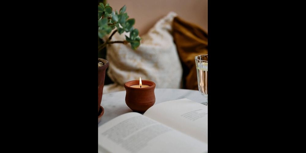 The Timeless Charm of Candle Gifts and Decor