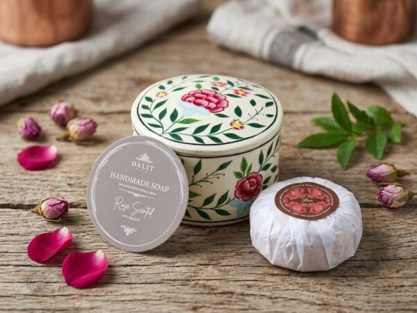 Hand-Painted White pot rose soap